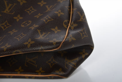 Louis Vuitton Monogram Batignolles Vertical 29 of 33