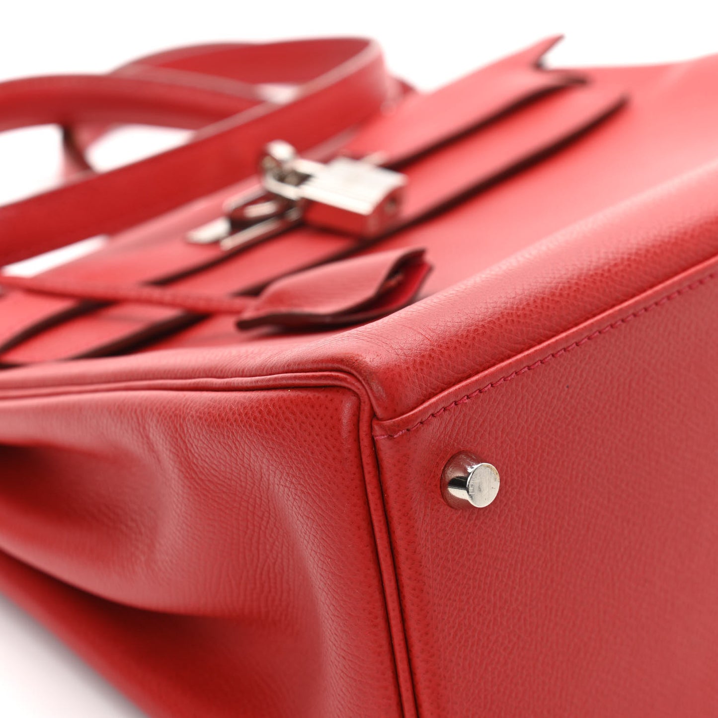 Epsom Kelly Retourne 28 Rouge Casaque