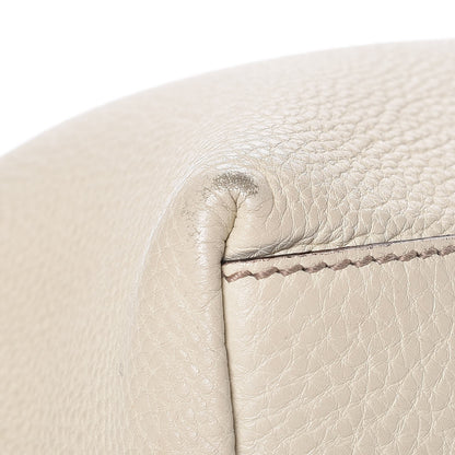 Gucci Pebbled Calfskin Medium Soho Chain Shoulder Bag Off White 14 of 16
