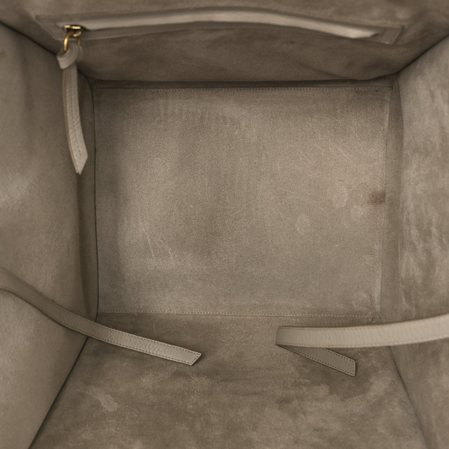 Smooth Calfskin Medium Phantom Luggage