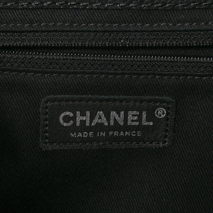 Chanel Iridescent Caviar Medium Lady Pearly Flap Black 7 of 9
