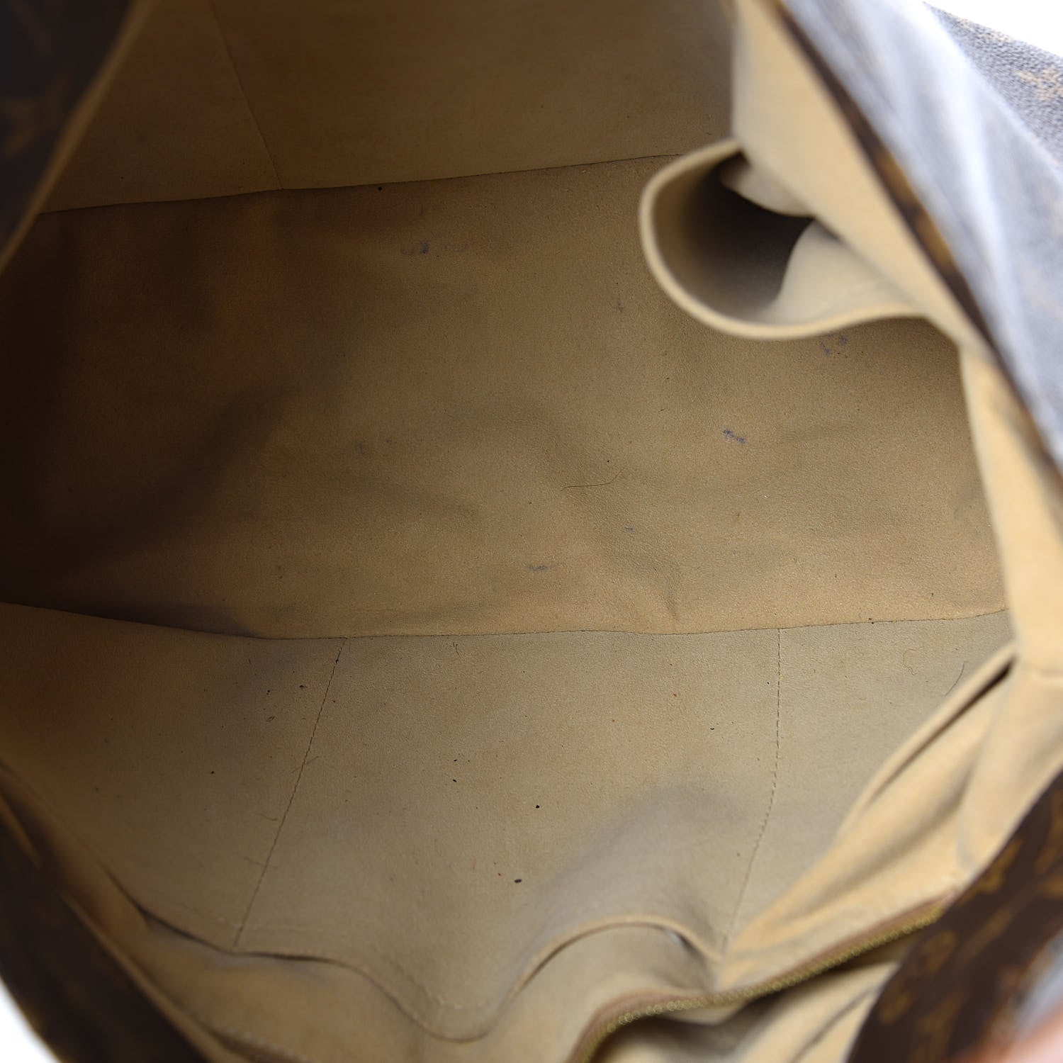 Louis Vuitton Monogram Artsy MM 5 of 14