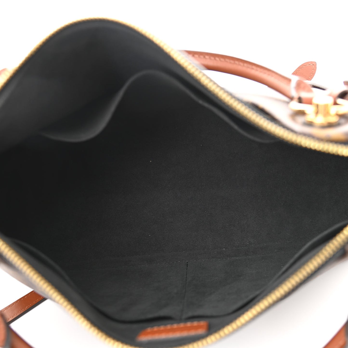 Monogram V Tote MM Black