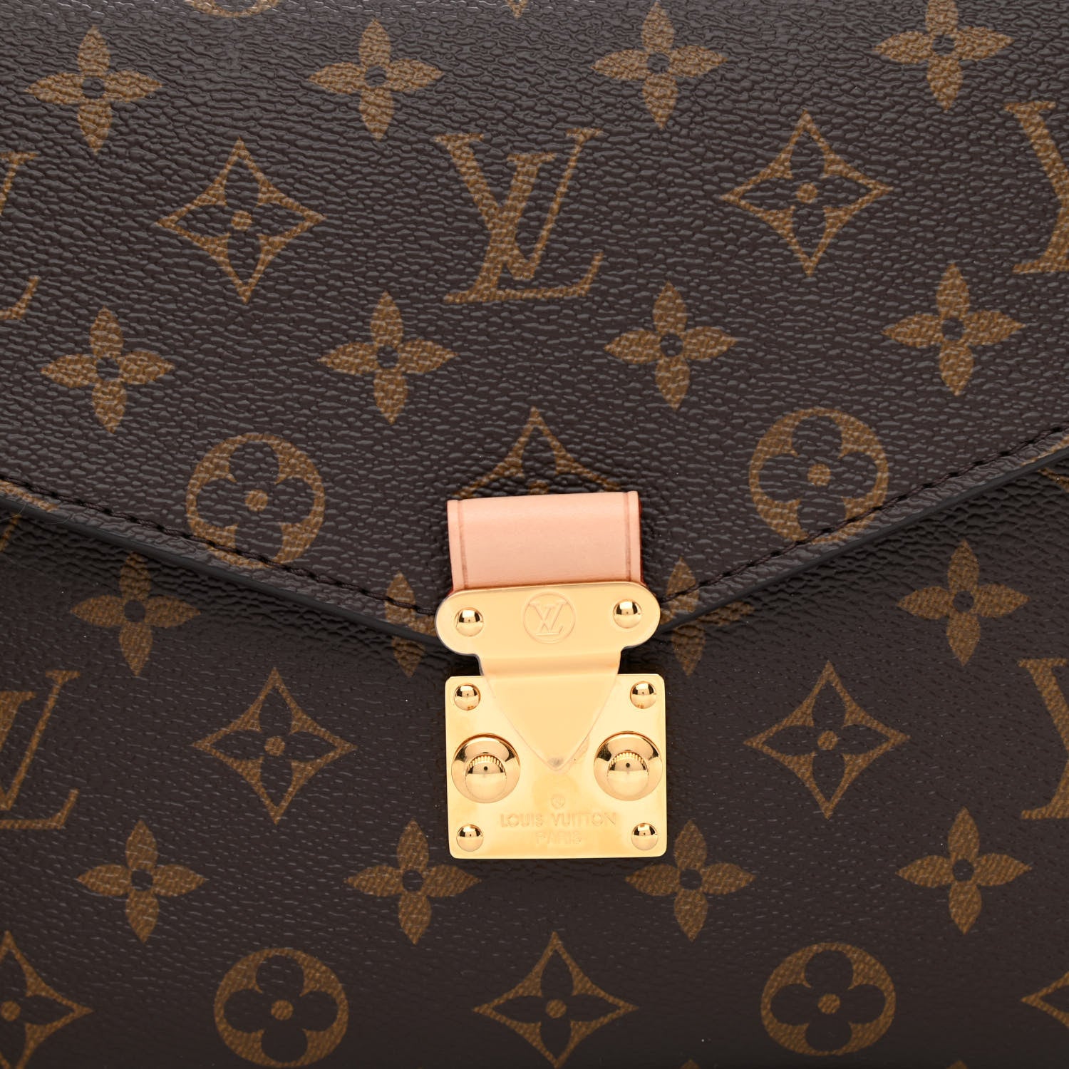 Louis Vuitton Monogram Pochette Metis 7 of 10