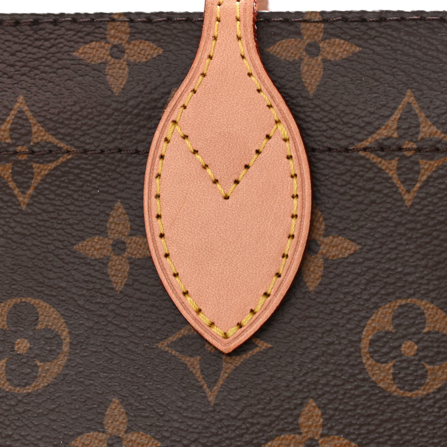 Monogram Carry It