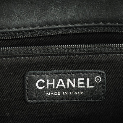 Chanel Washed Calfskin Diamond Stitch Hamptons Clutch With Chain Black 7 of 8