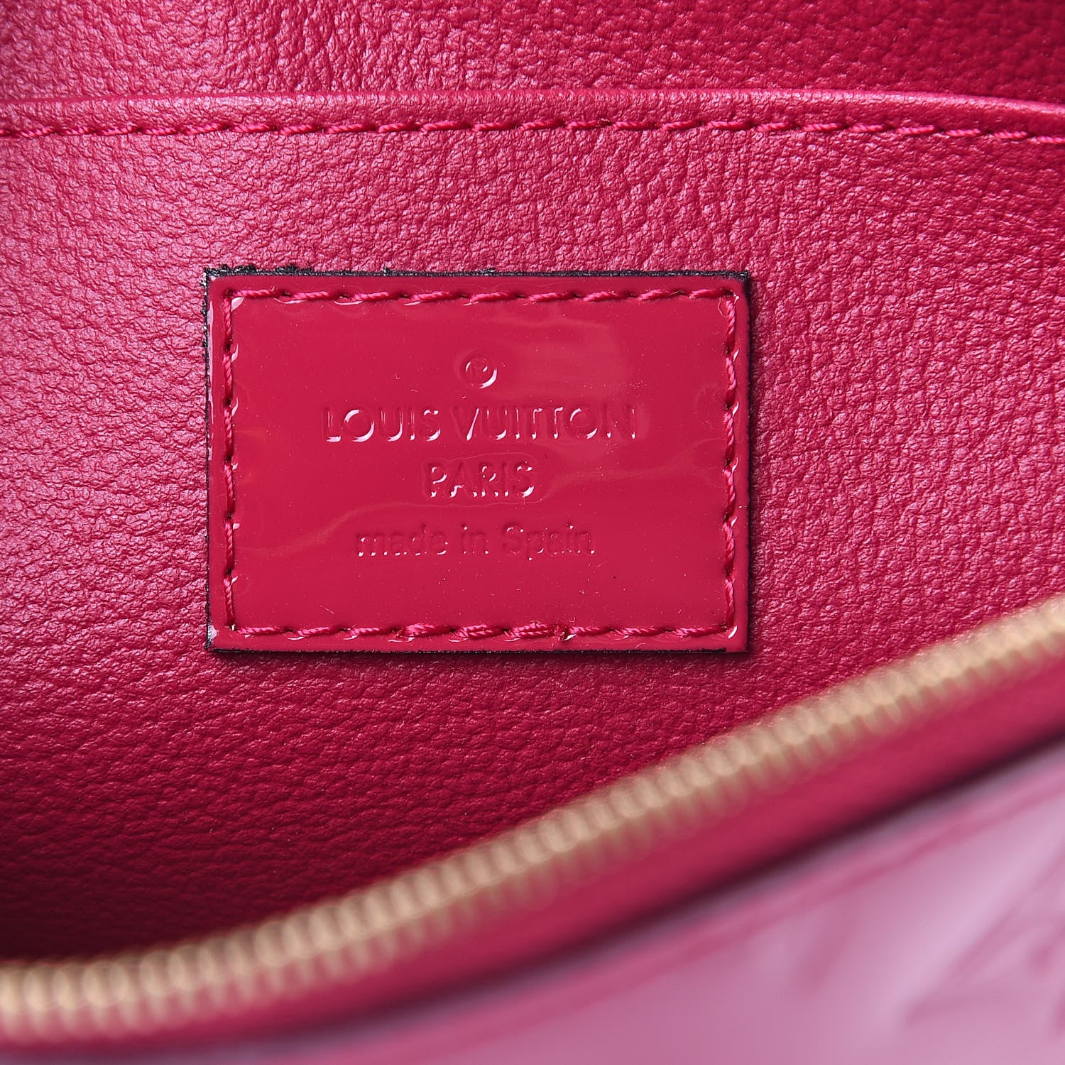 Louis Vuitton Vernis Cosmetic Pouch Rose Indien 6 of 8