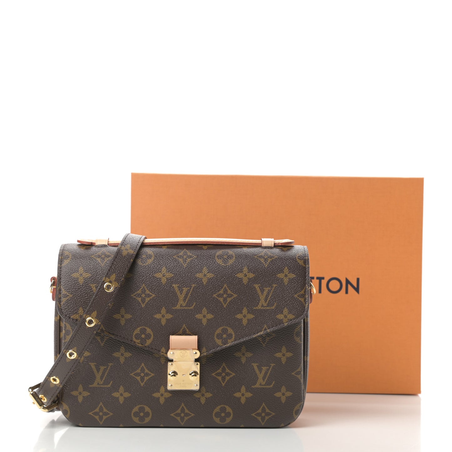Monogram Pochette Metis