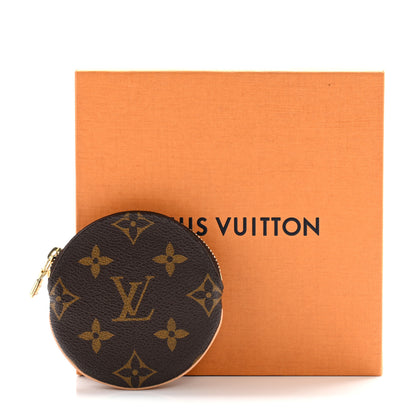 Louis Vuitton Monogram Round Coin Purse 9 of 9