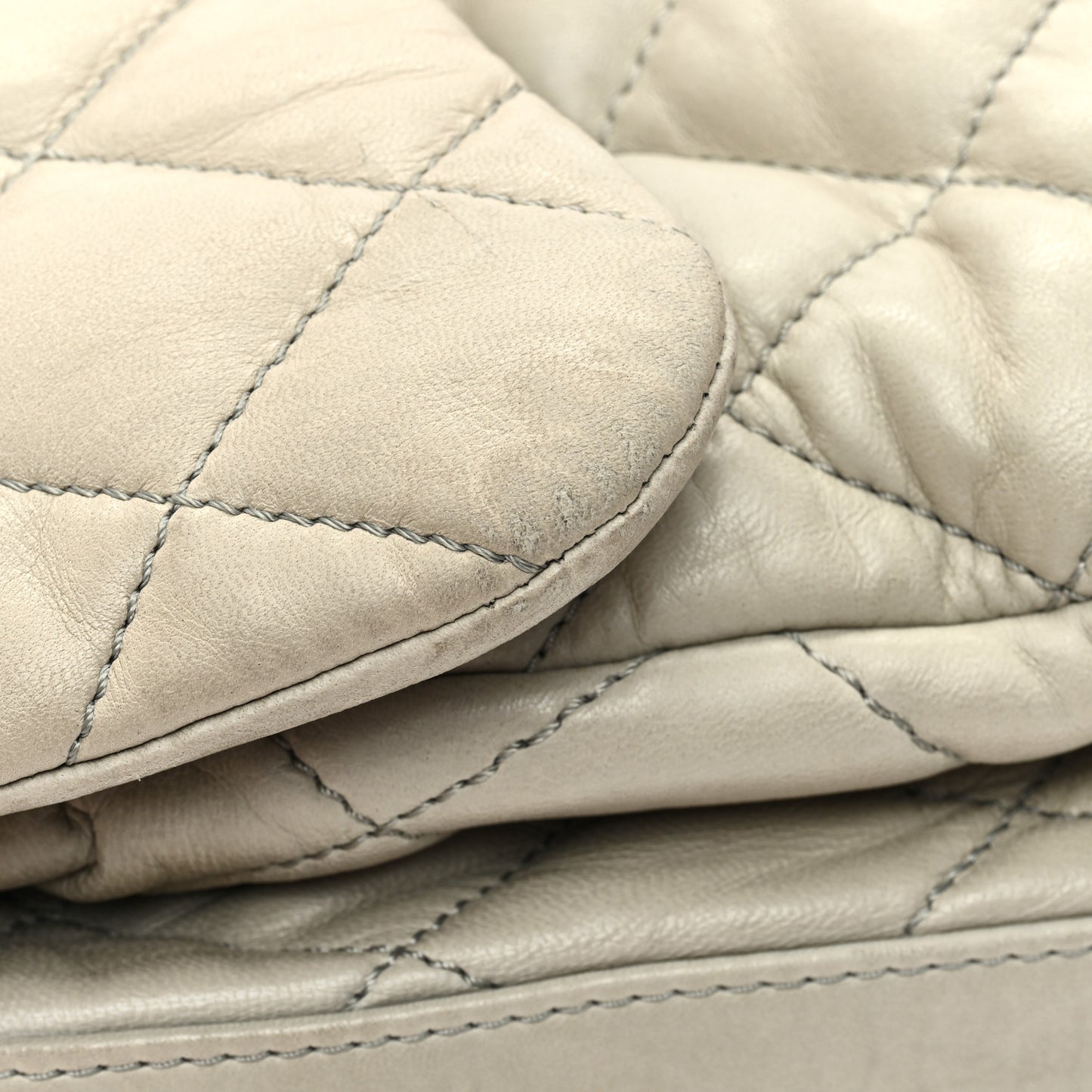 Lambskin Maxi Quilted Chanel 3 Flap Bag Grey