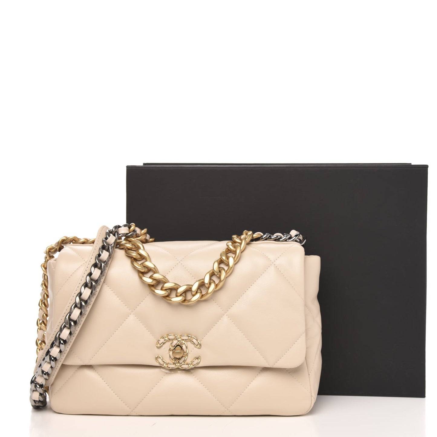 Lambskin Quilted Large 19 Flap Beige