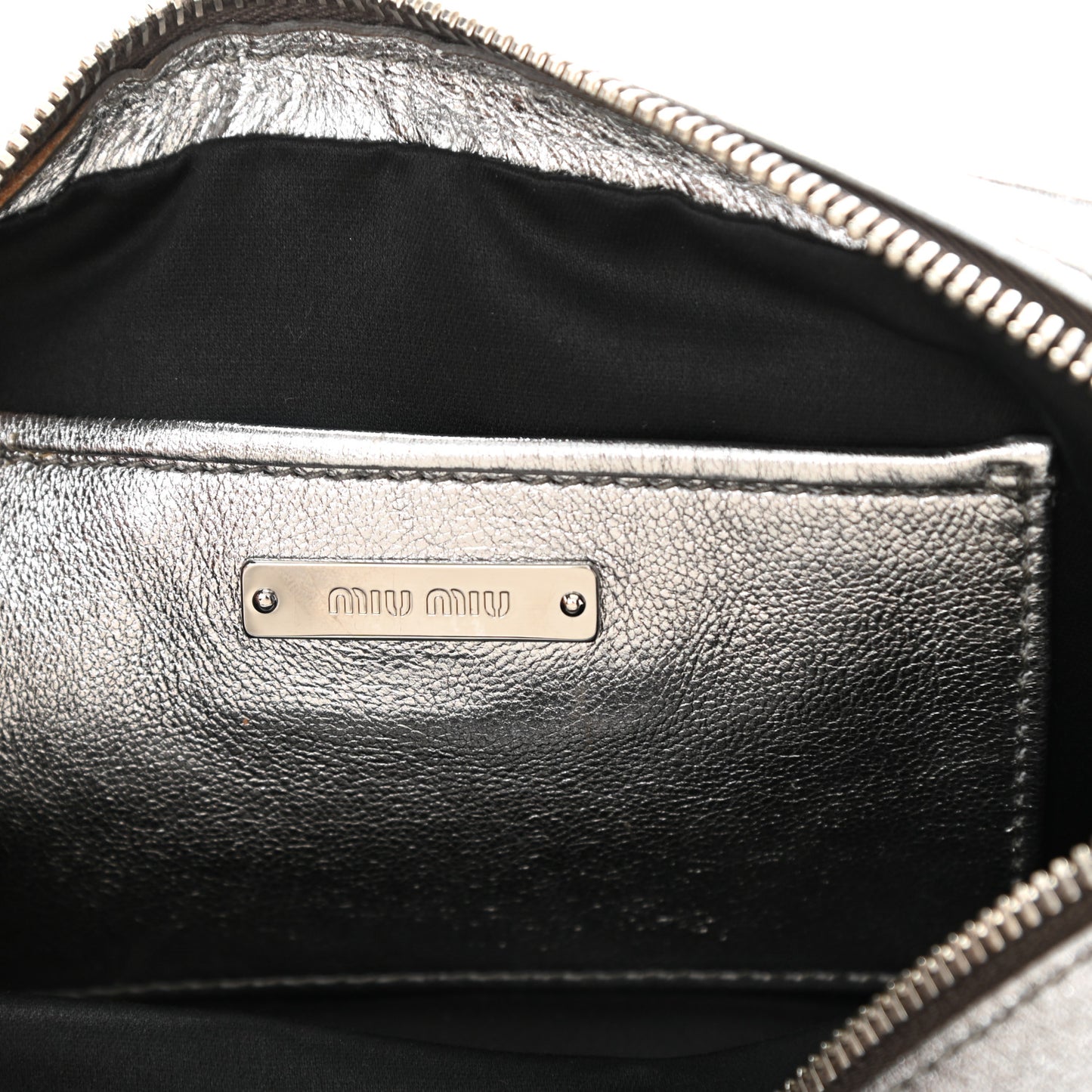 Metallic Nappa Matelasse Double Zip Pochette Clutch Cromo
