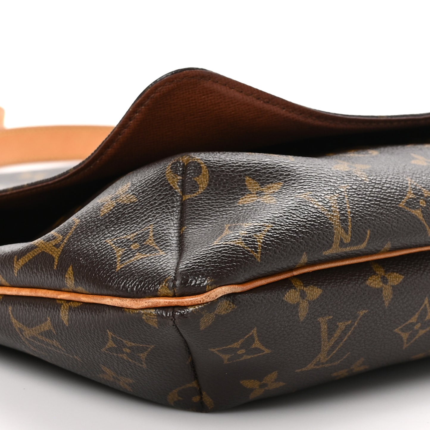 Monogram Musette GM