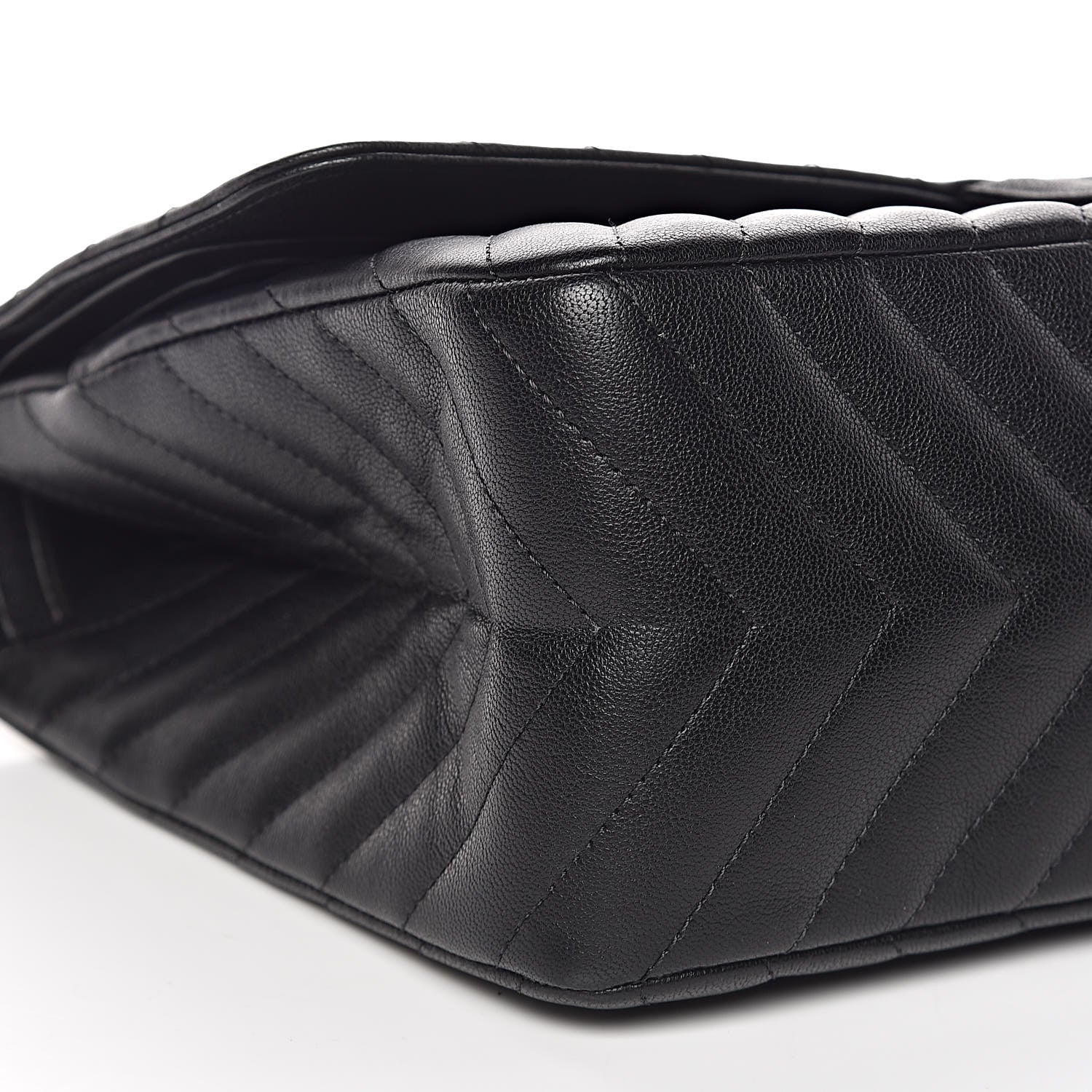 Chanel Sheepskin Chevron Quilted 2.55 Reissue 227 Flap So Black 9 of 10