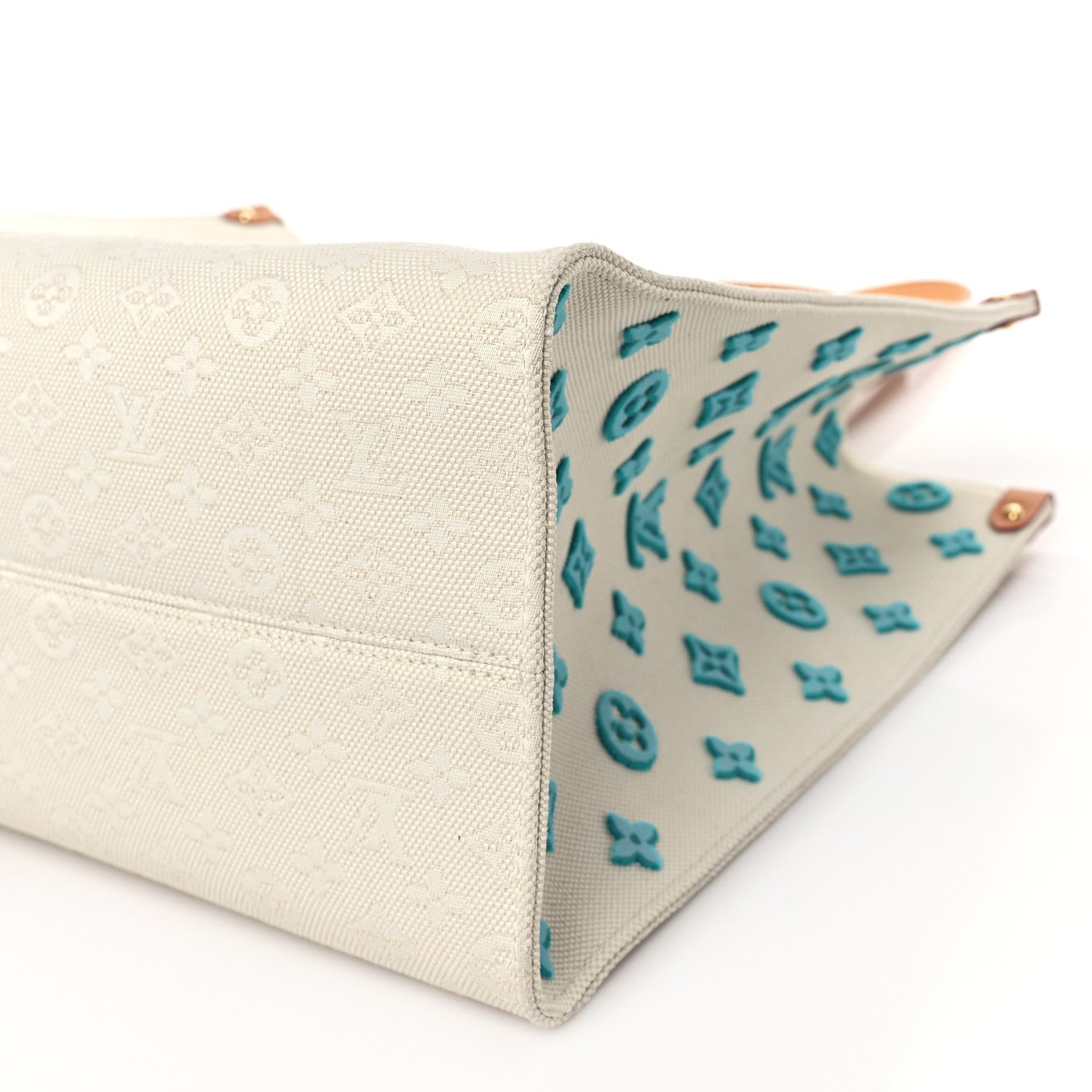 Louis Vuitton Jacquard Monogram Miami Onthego GM 8 of 9