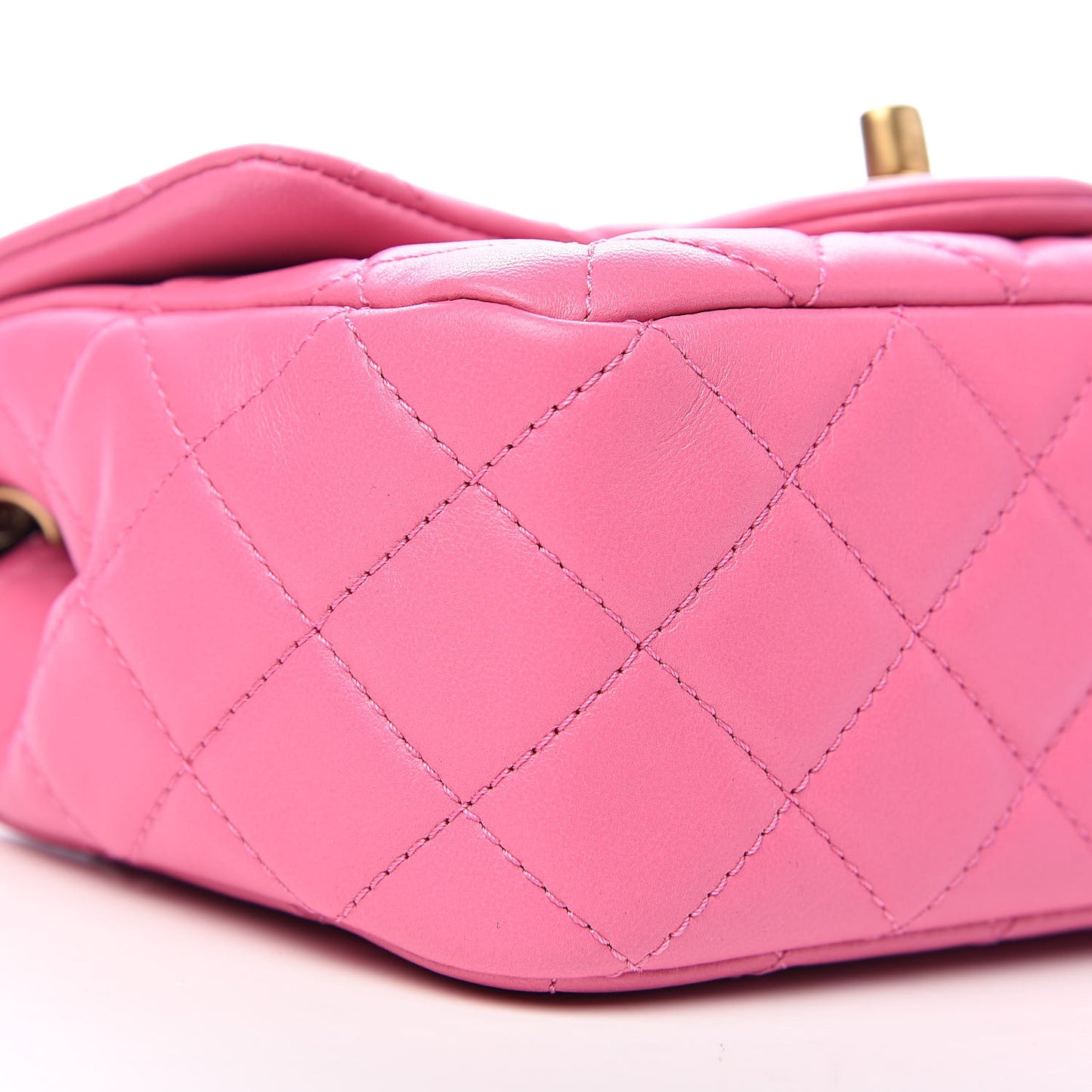 Lambskin Quilted Mini Pearl Crush Flap Pink