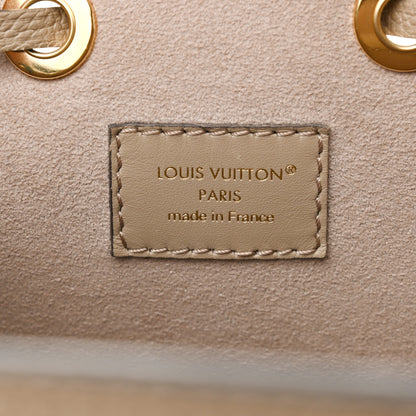 Louis Vuitton Empreinte Monogram Giant Neonoe MM Tourterelle Creme 7 of 11