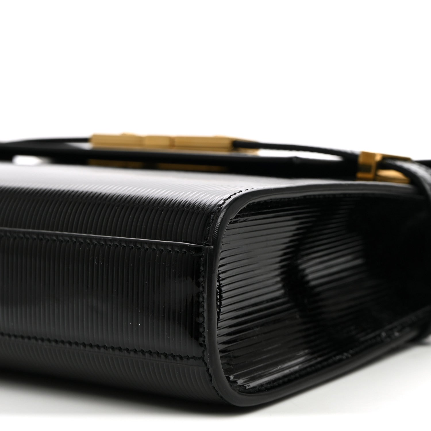 Saint Laurent Patent Linear Embossed Small Manhattan Shoulder Bag Black 8 of 8