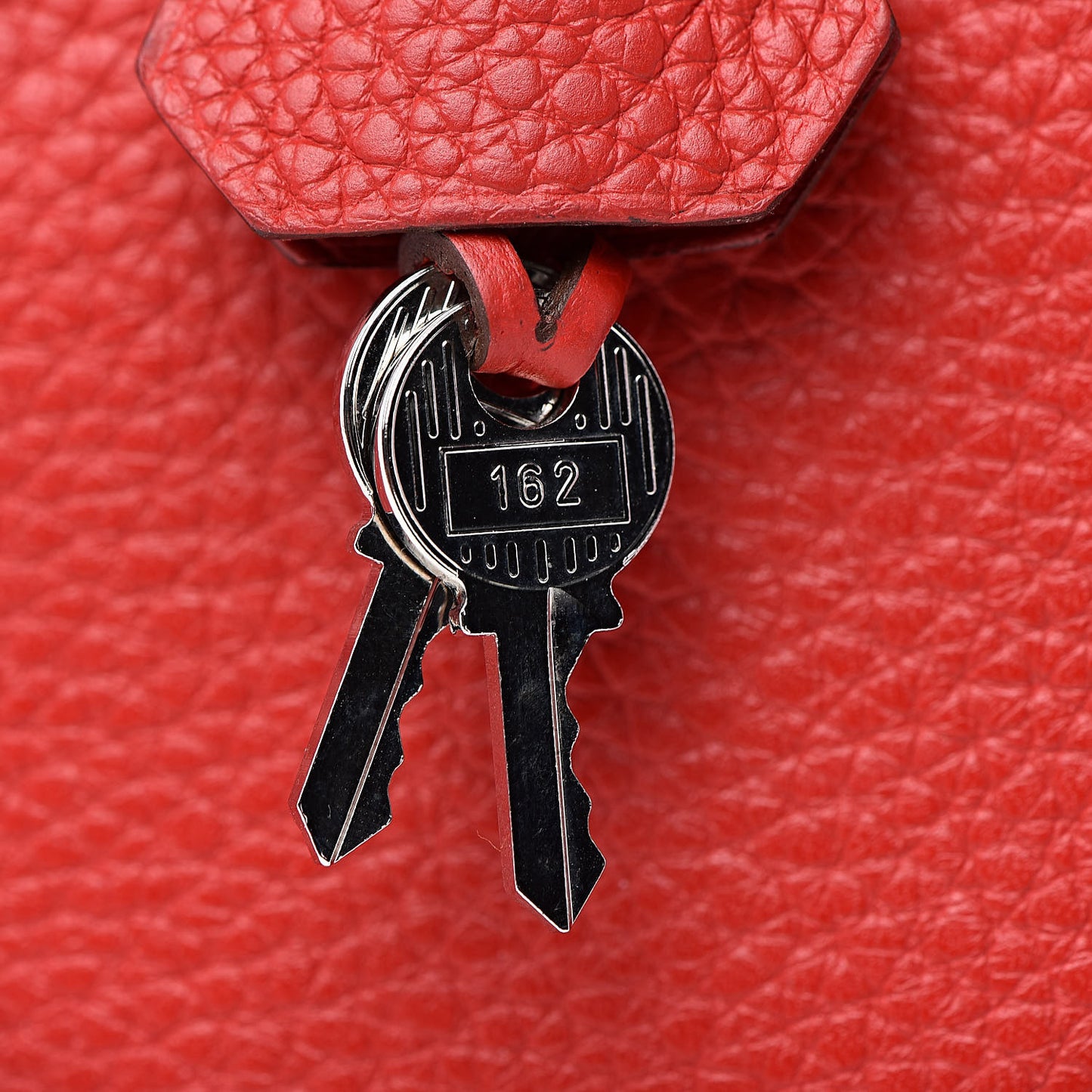 Taurillon Clemence Retourne Kelly 35 Rouge Garance