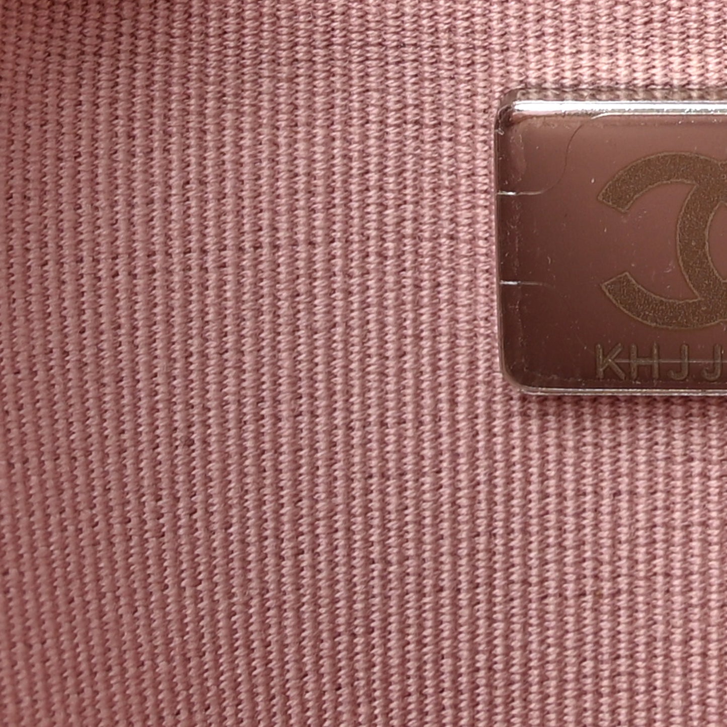Caviar Quilted Wallet on Chain WOC Light Pink