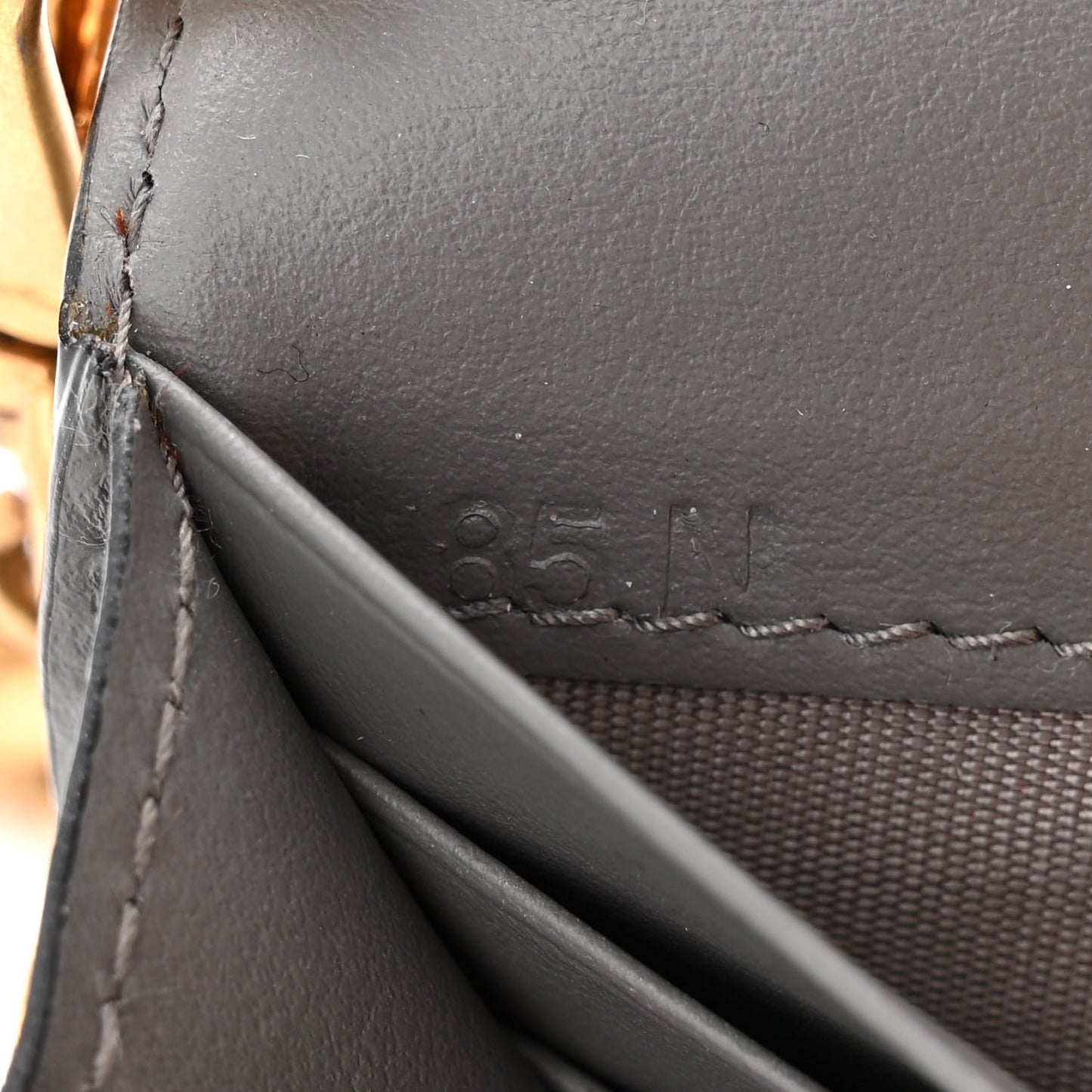 City Calfskin Saffiano Cahier Pochette Marmo