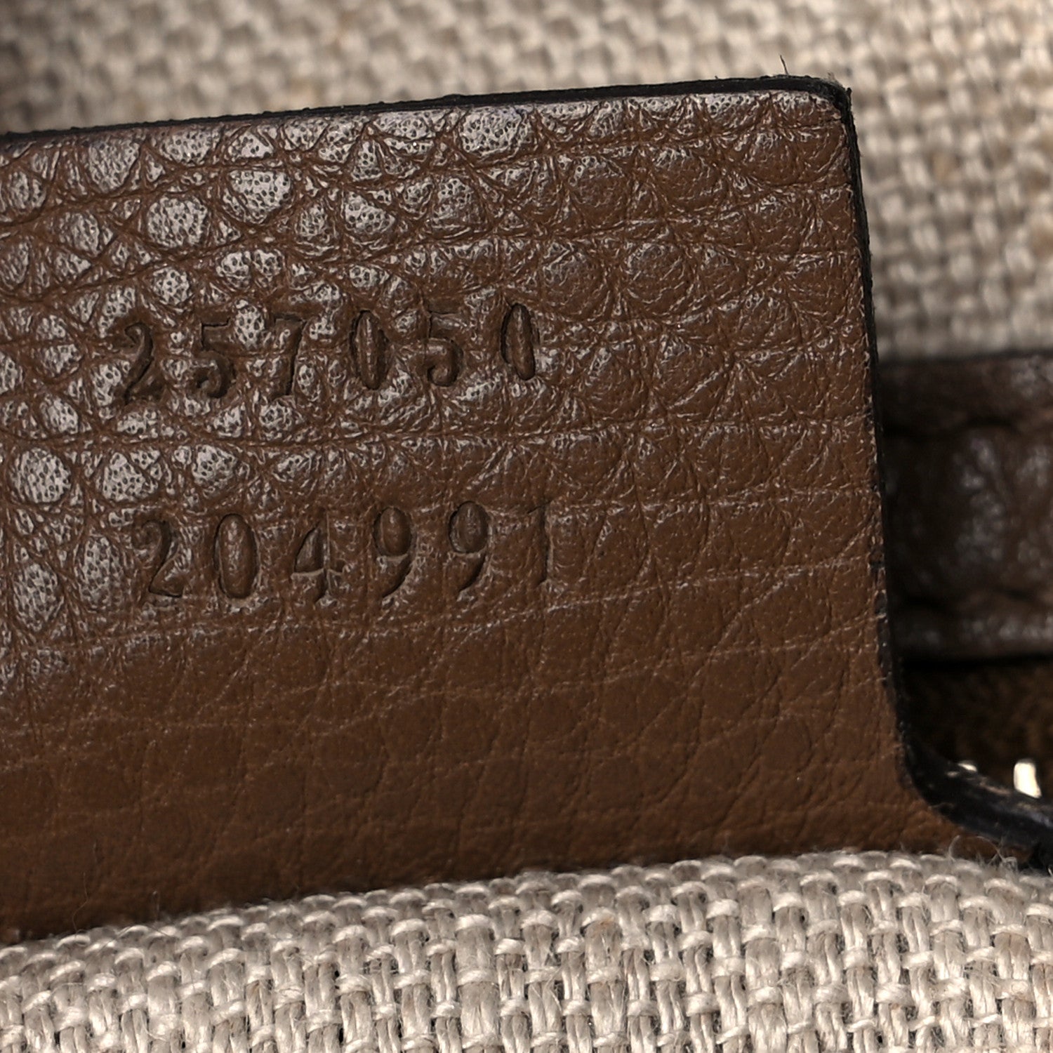 Gucci Calfskin Greenwich Medium Shoulder Bag Brown 6 of 24