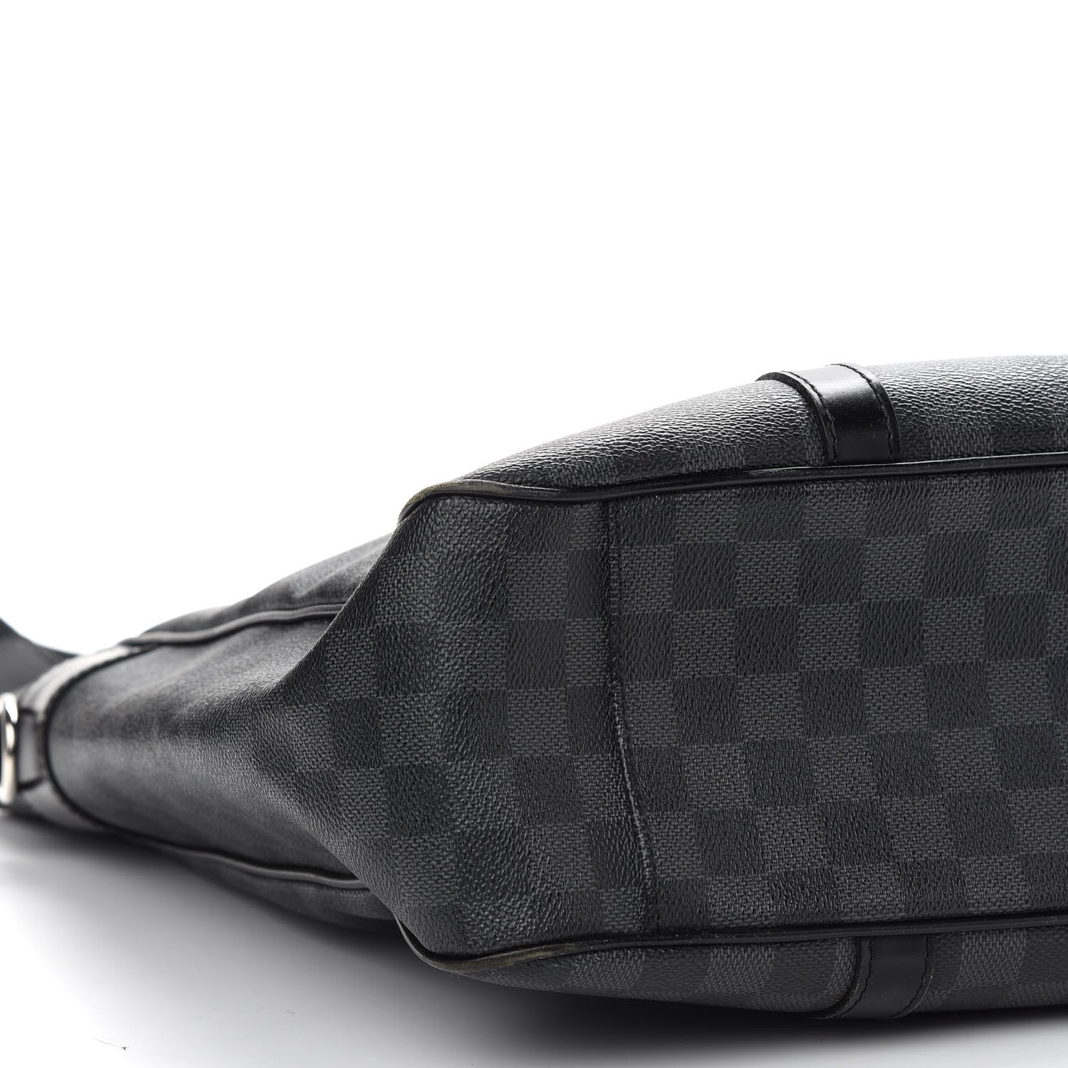 Louis Vuitton Damier Graphite Tadao 7 of 12