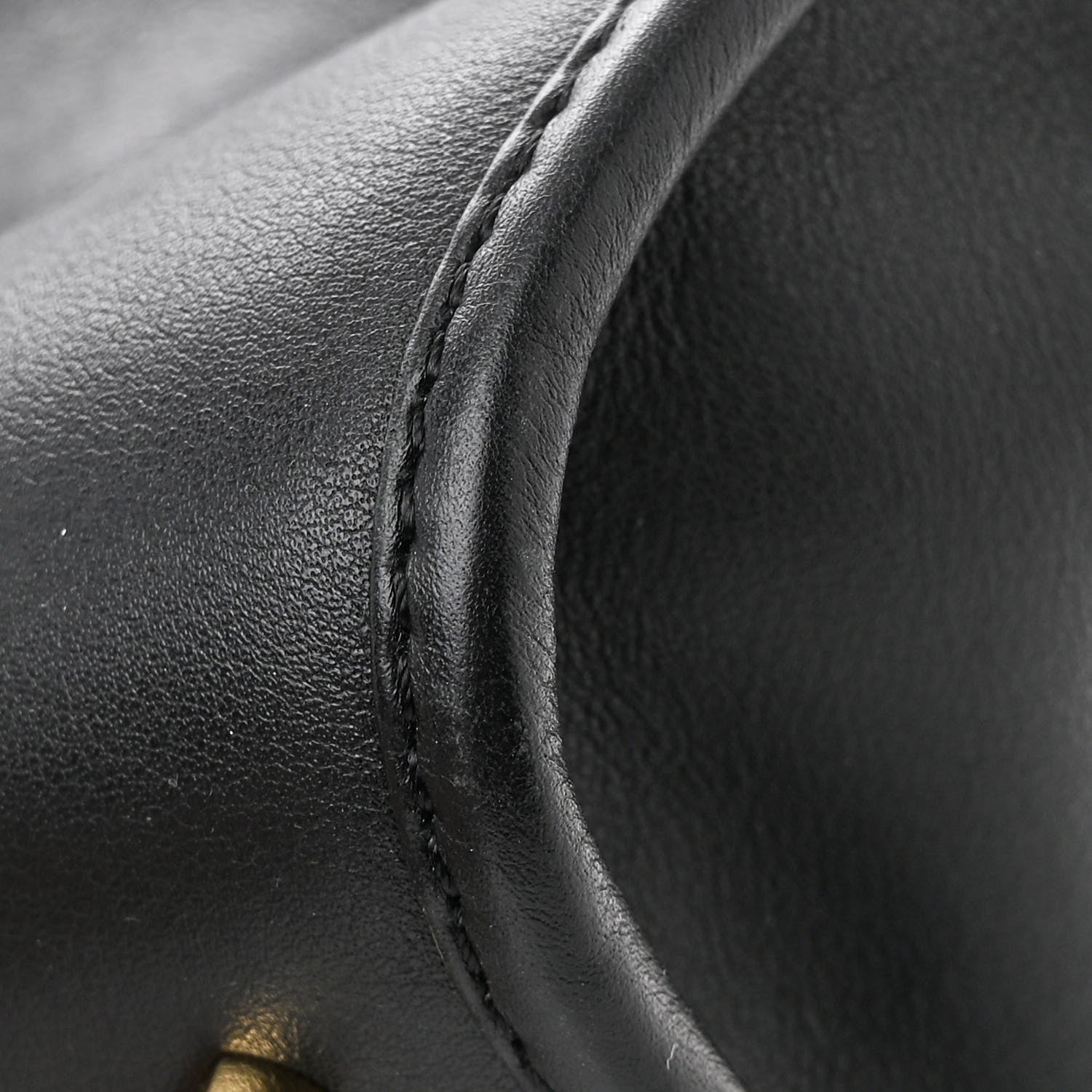 Loewe Nappa Calfskin Amazona 36 Black 10 of 11