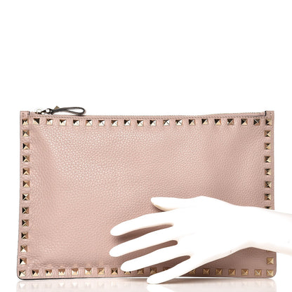 Valentino Garavani Pebbled Calfskin Large Rockstud Zip Pouch Poudre 2 of 9