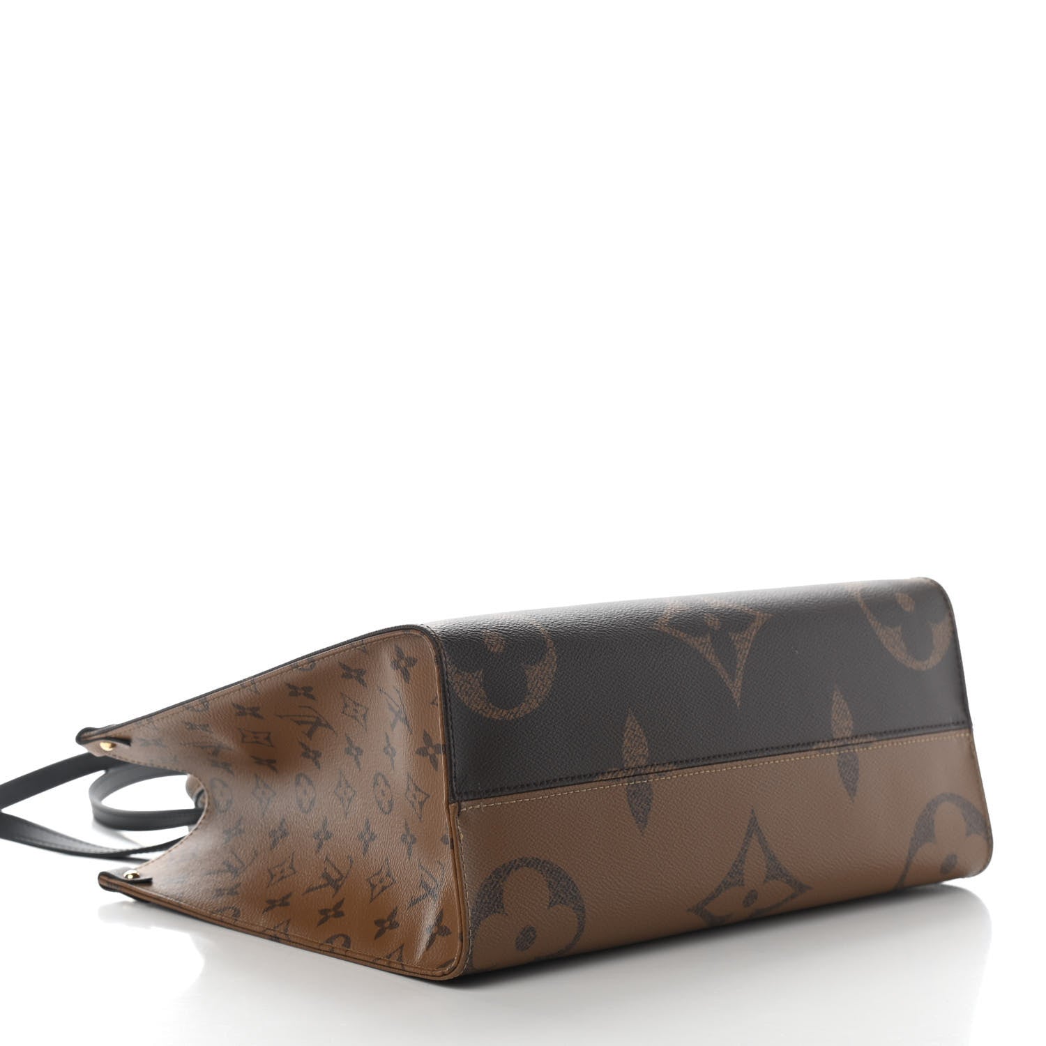 Louis Vuitton Reverse Monogram Giant Onthego MM 4 of 8