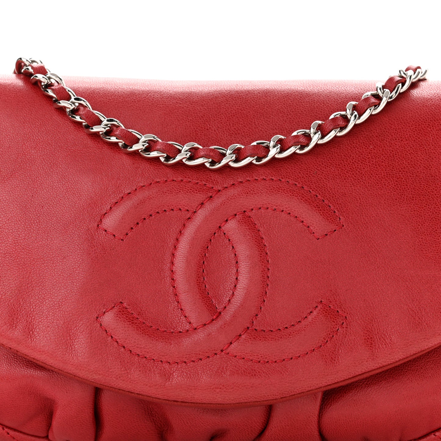 Lambskin Half Moon Wallet On Chain WOC Red