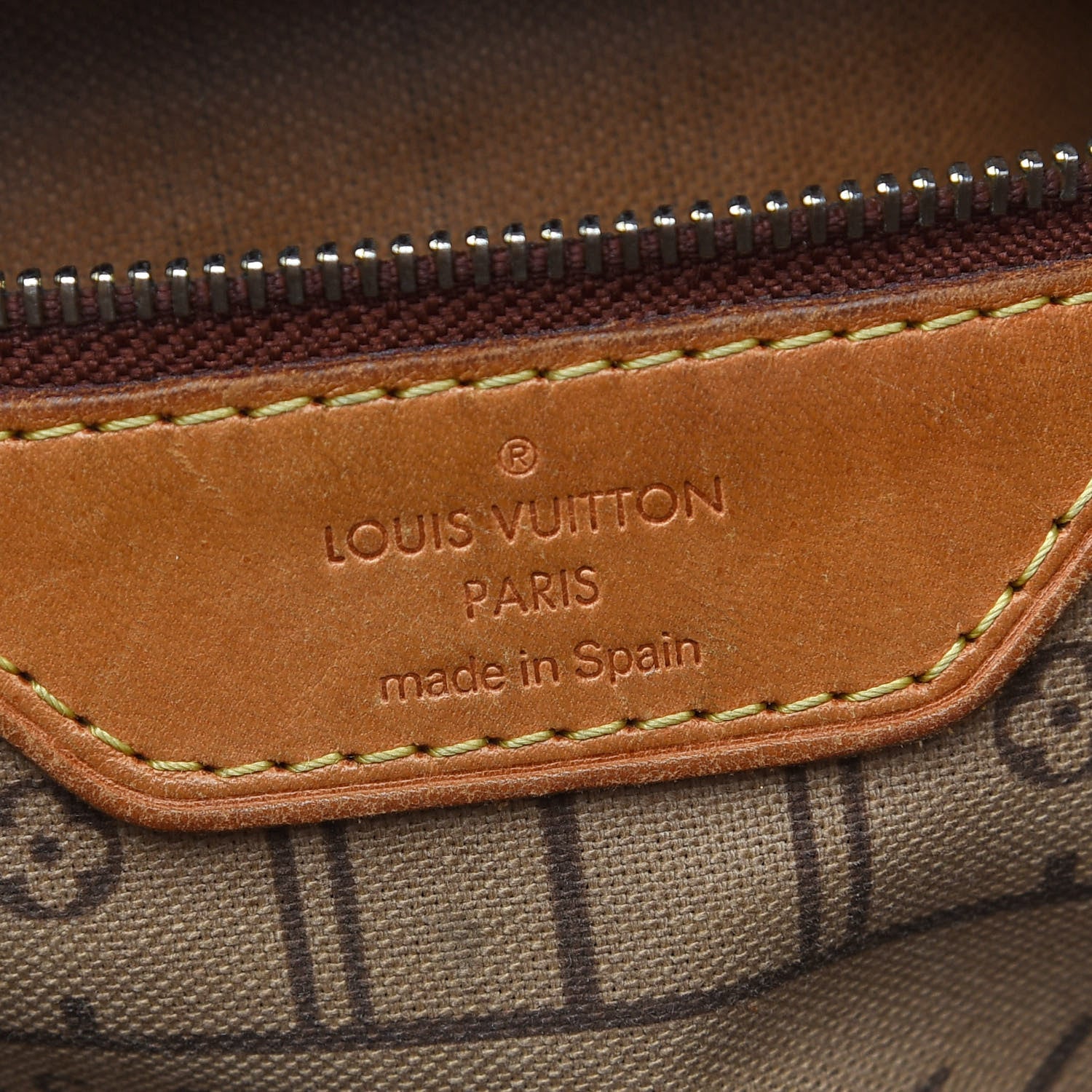 Louis Vuitton Monogram Neverfull MM 6 of 12