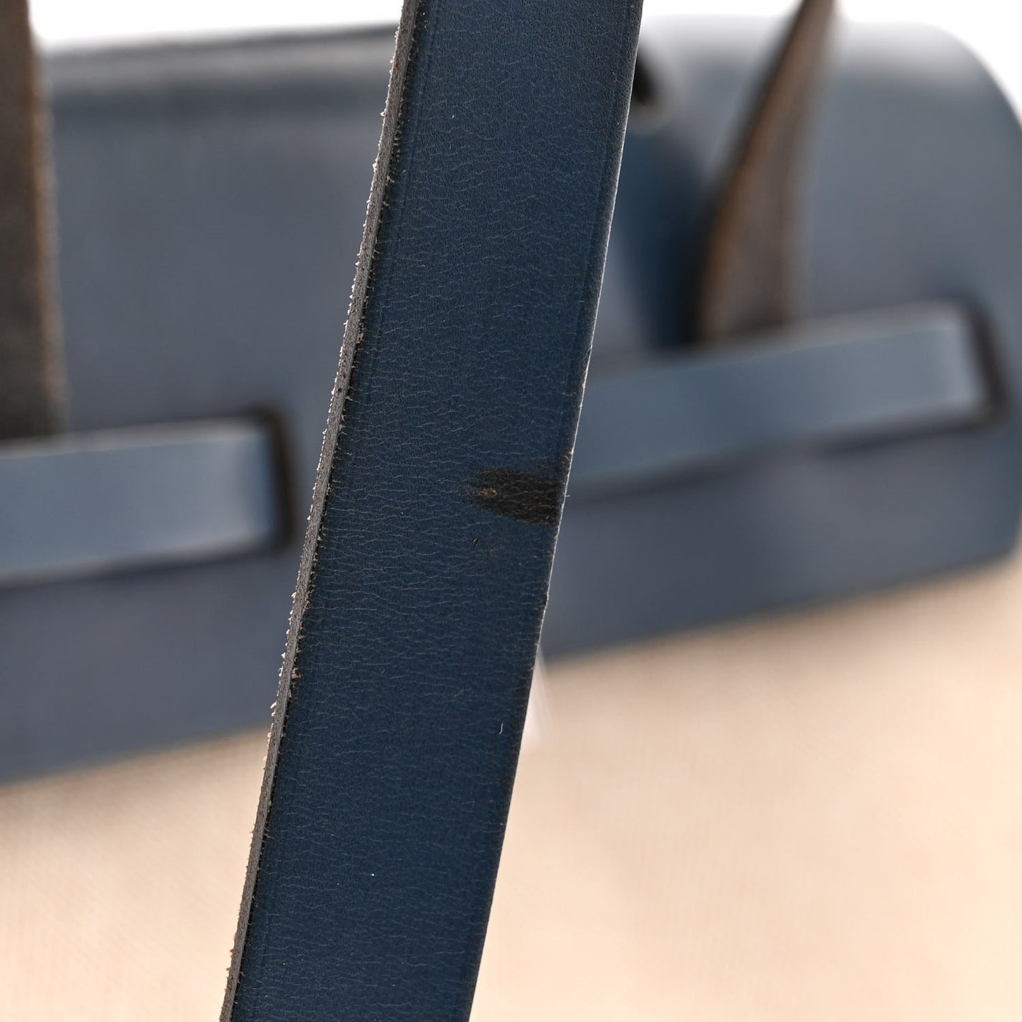 Toile Vache Calfskin Herbag 30 PM Backpack Navy Bleu Natural