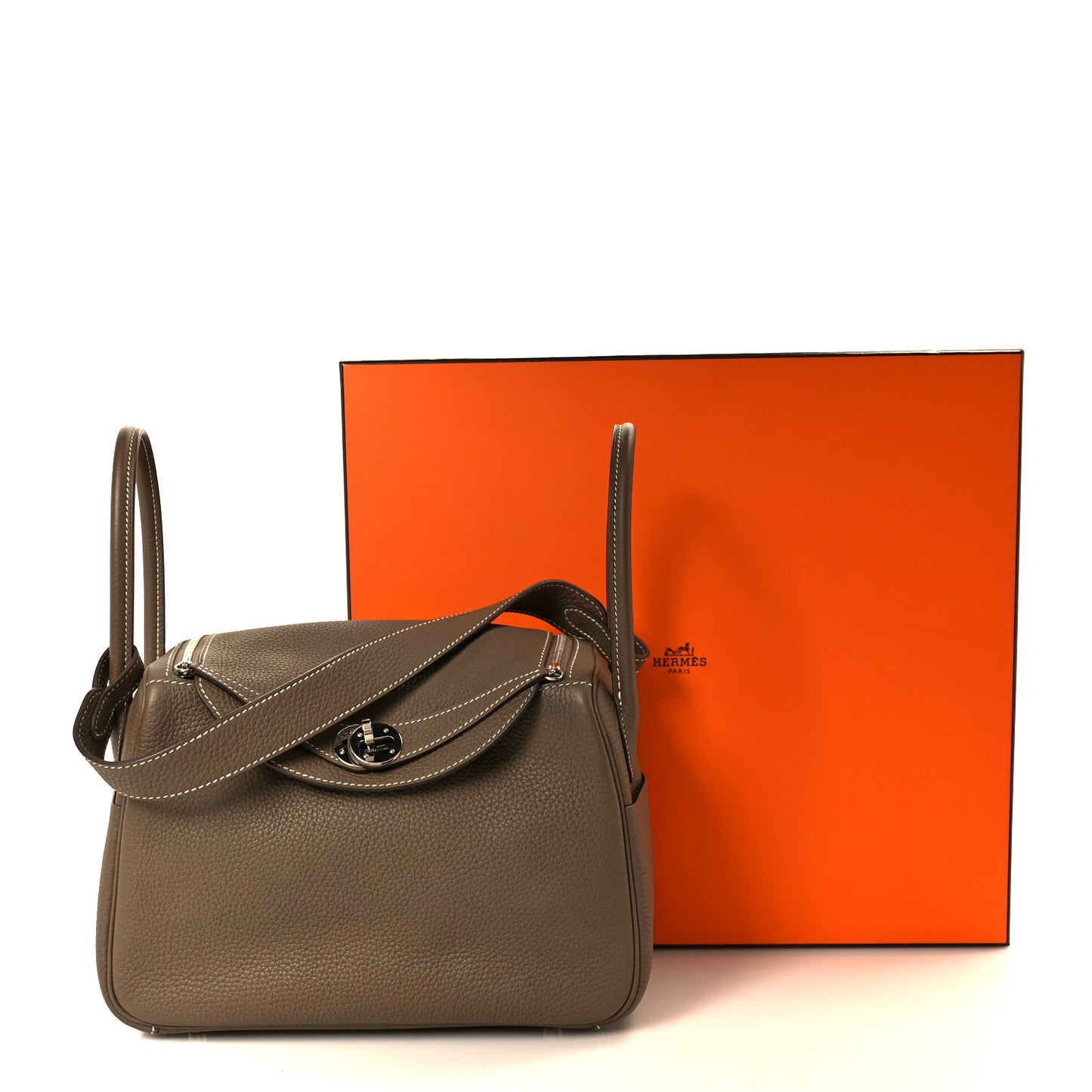 Taurillon Clemence Lindy 26 Etoupe