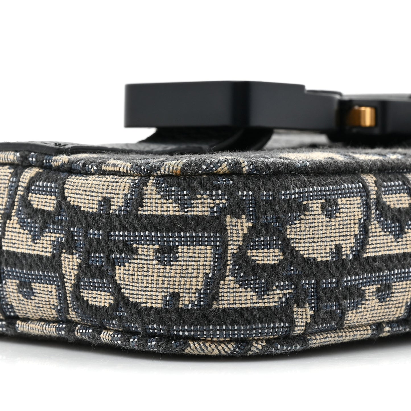 Oblique Grained Calfskin Vertical Saddle Pouch With Strap Beige Black