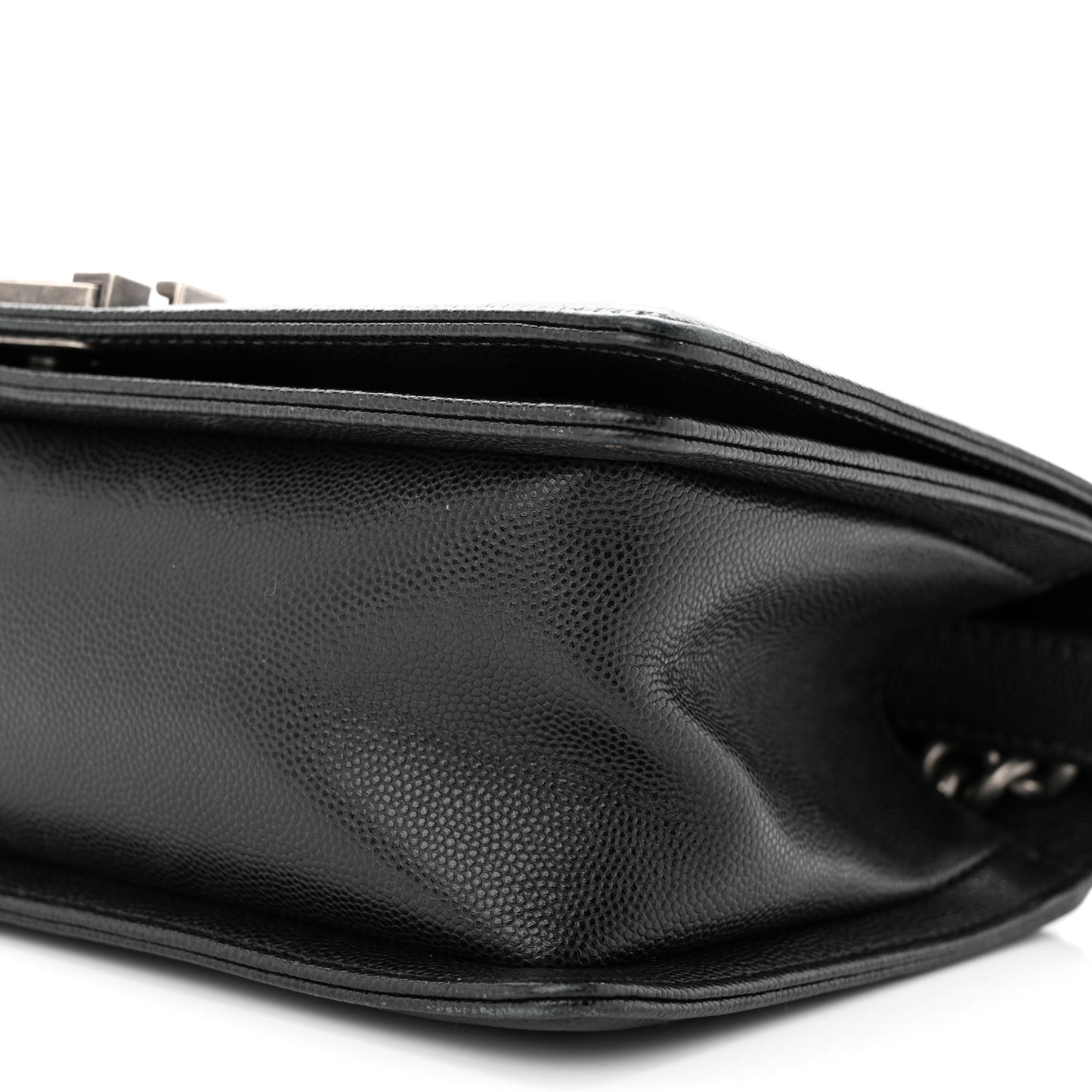 Caviar Quilted Medium Boy Flap Black