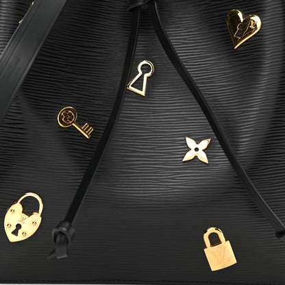 Louis Vuitton Epi Love Lock NeoNoe Black 8 of 8