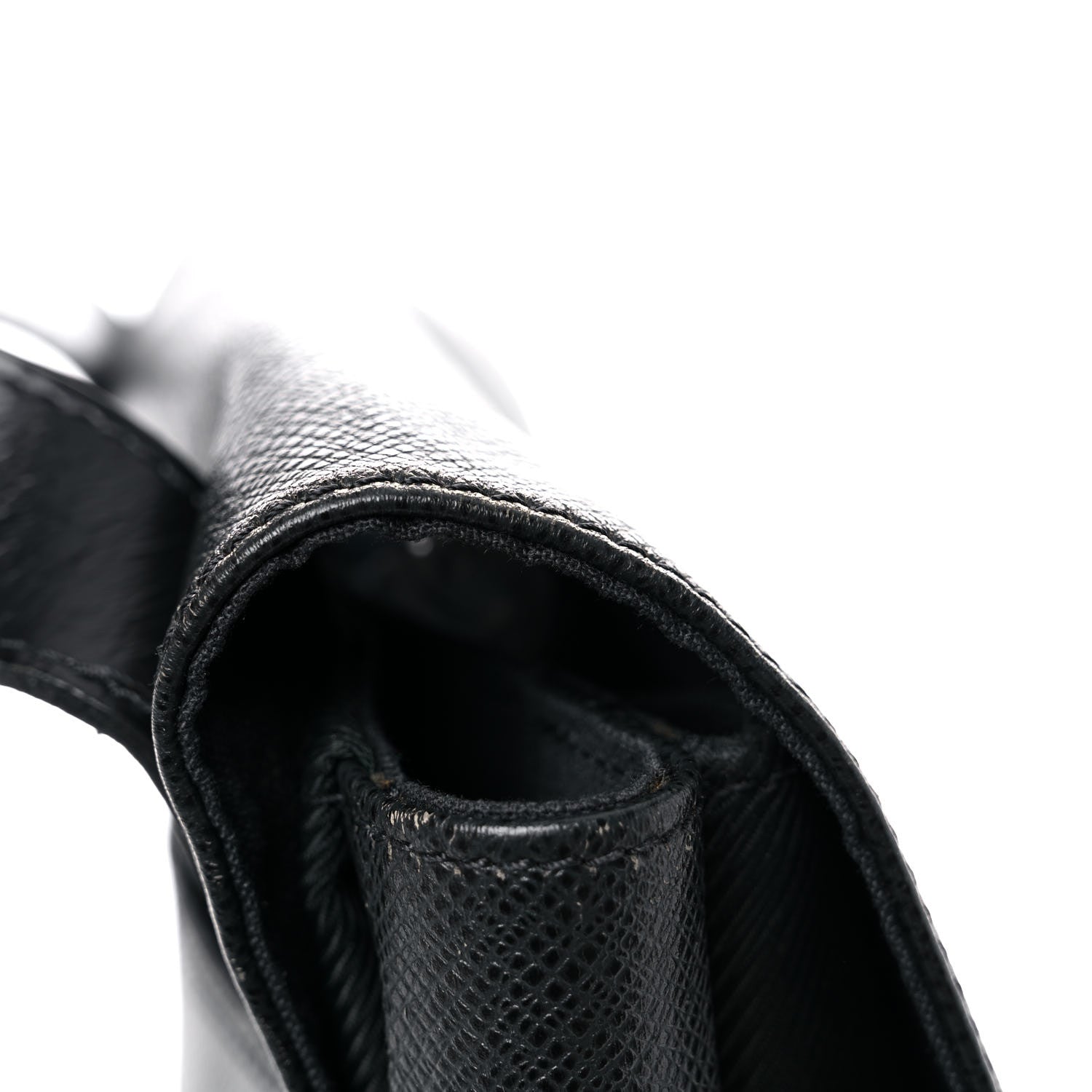 Louis Vuitton Taiga Saratov PM Ardoise 14 of 18