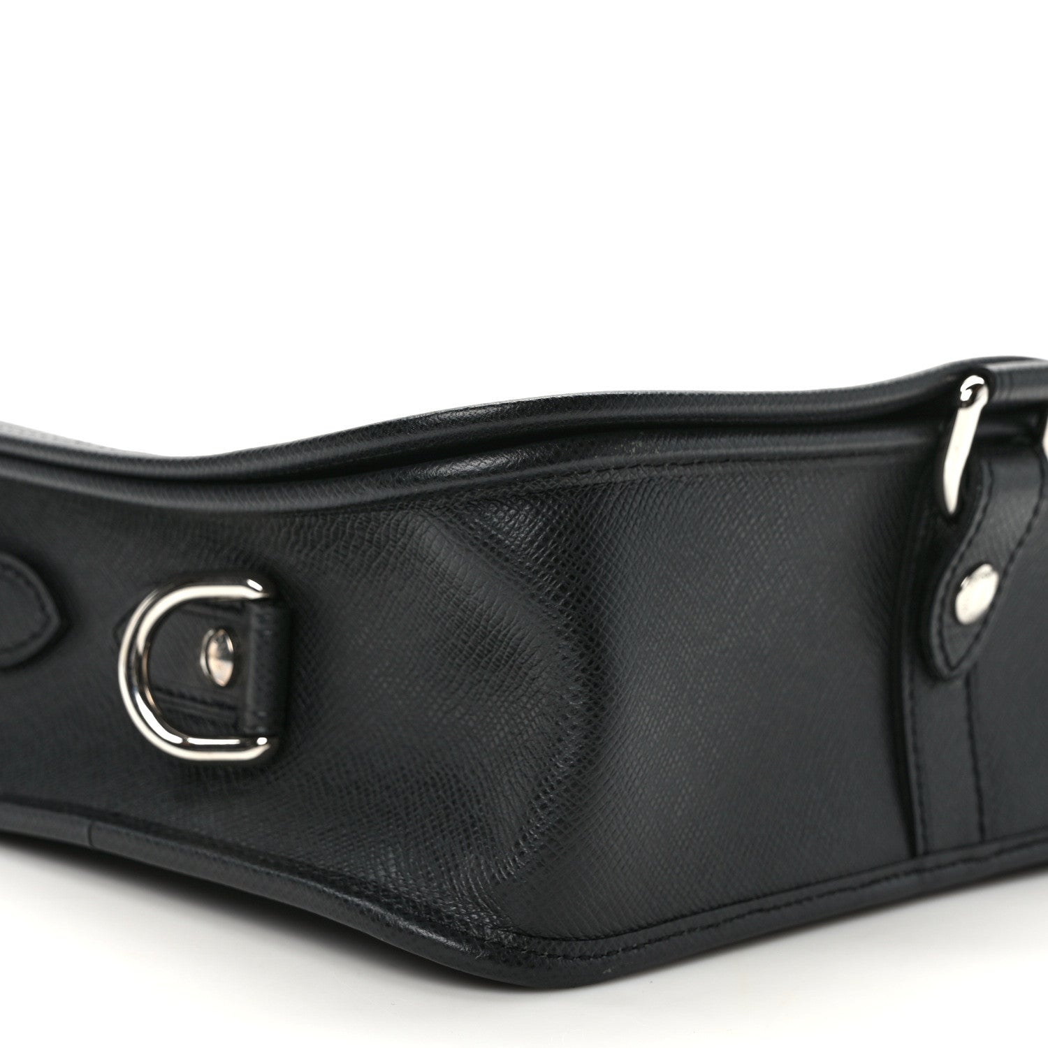 Louis Vuitton Taiga Roman PM Messenger Black 8 of 15