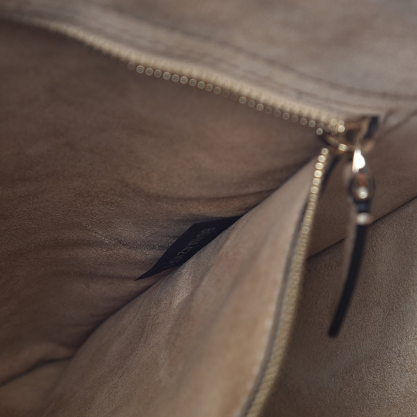 Pebbled Calfskin Rockstud Double Handle Tote Camel Rose