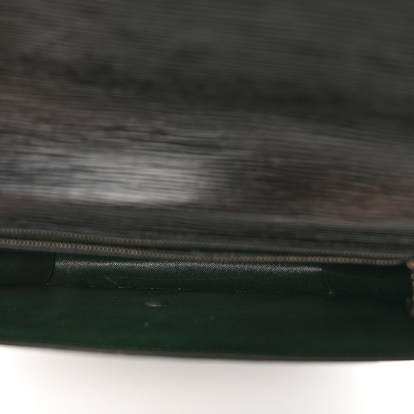 Epi Pochette Trapeze Black