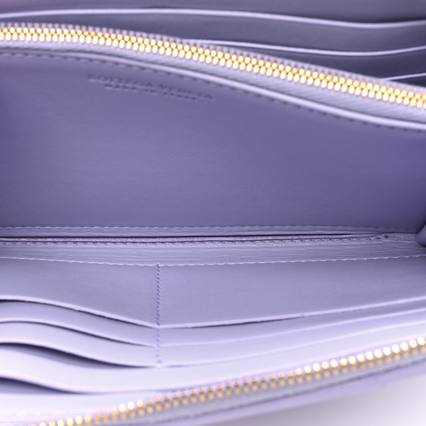 Shiny Calfskin Intreccio Wallet Wisteria