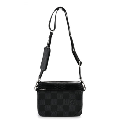 Louis Vuitton Damier Graphite 3D Trio Messenger 1 of 12