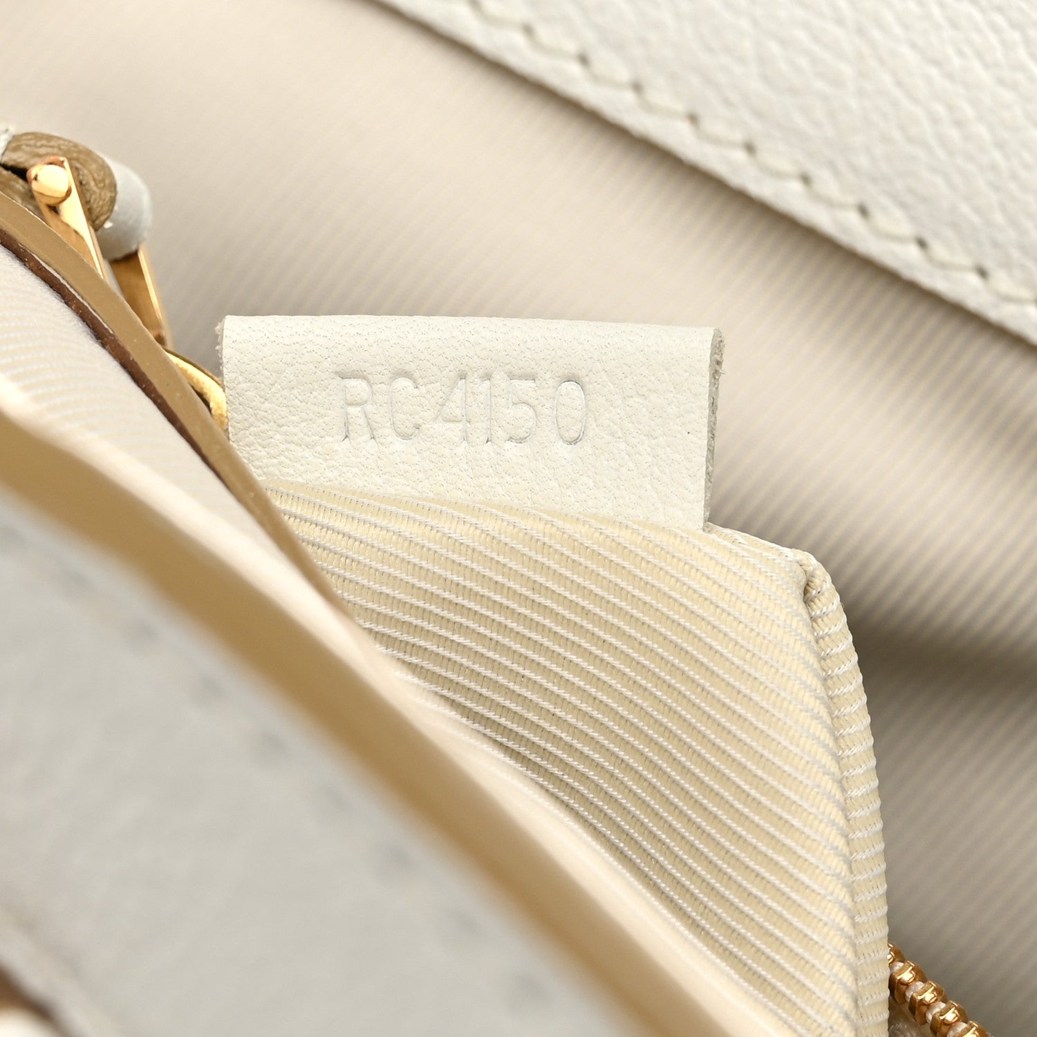 Louis Vuitton Monogram Sabbia Cabas GM White 8 of 11