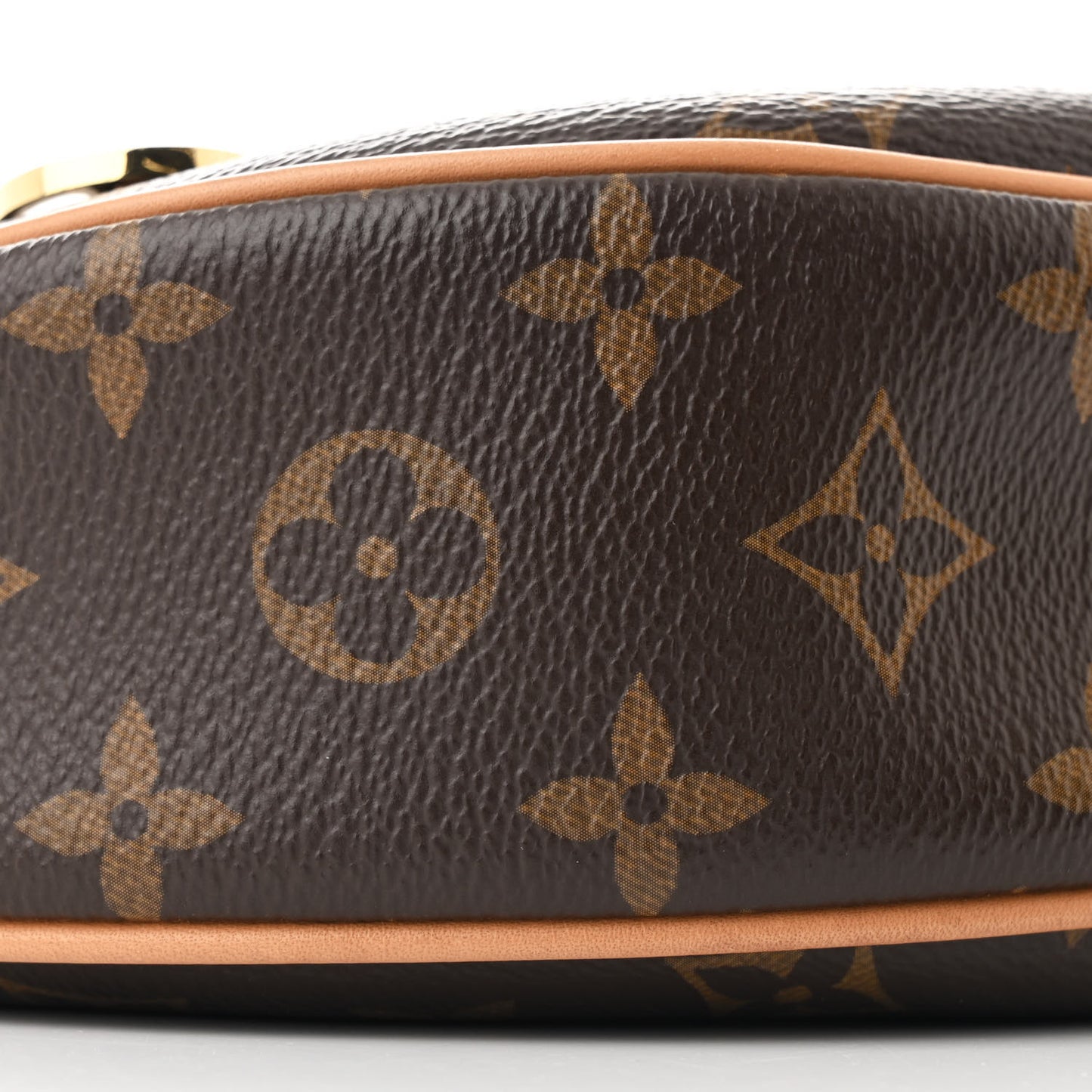 Monogram Loop
