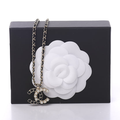 Chanel Lambskin Resin Pearl Dazzling Domino Short Necklace Gold Black 6 of 6