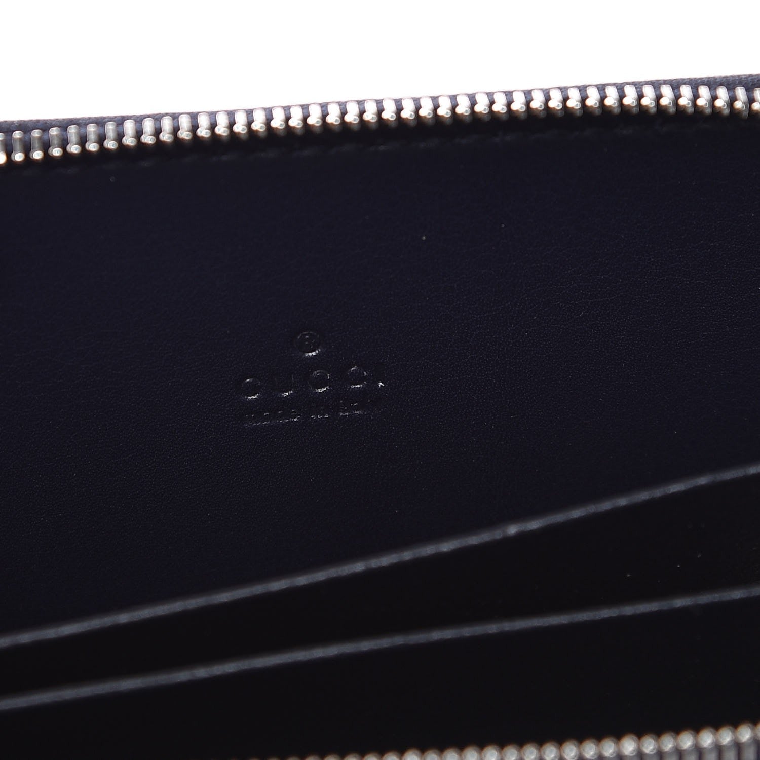 Gucci GG Supreme Monogram Zip Around Card Case Blue 6 of 8