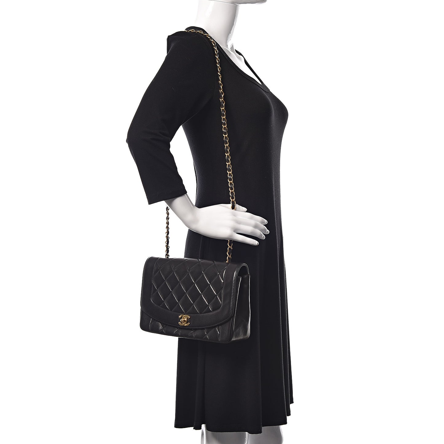 Lambskin Quilted Medium Single Flap Black