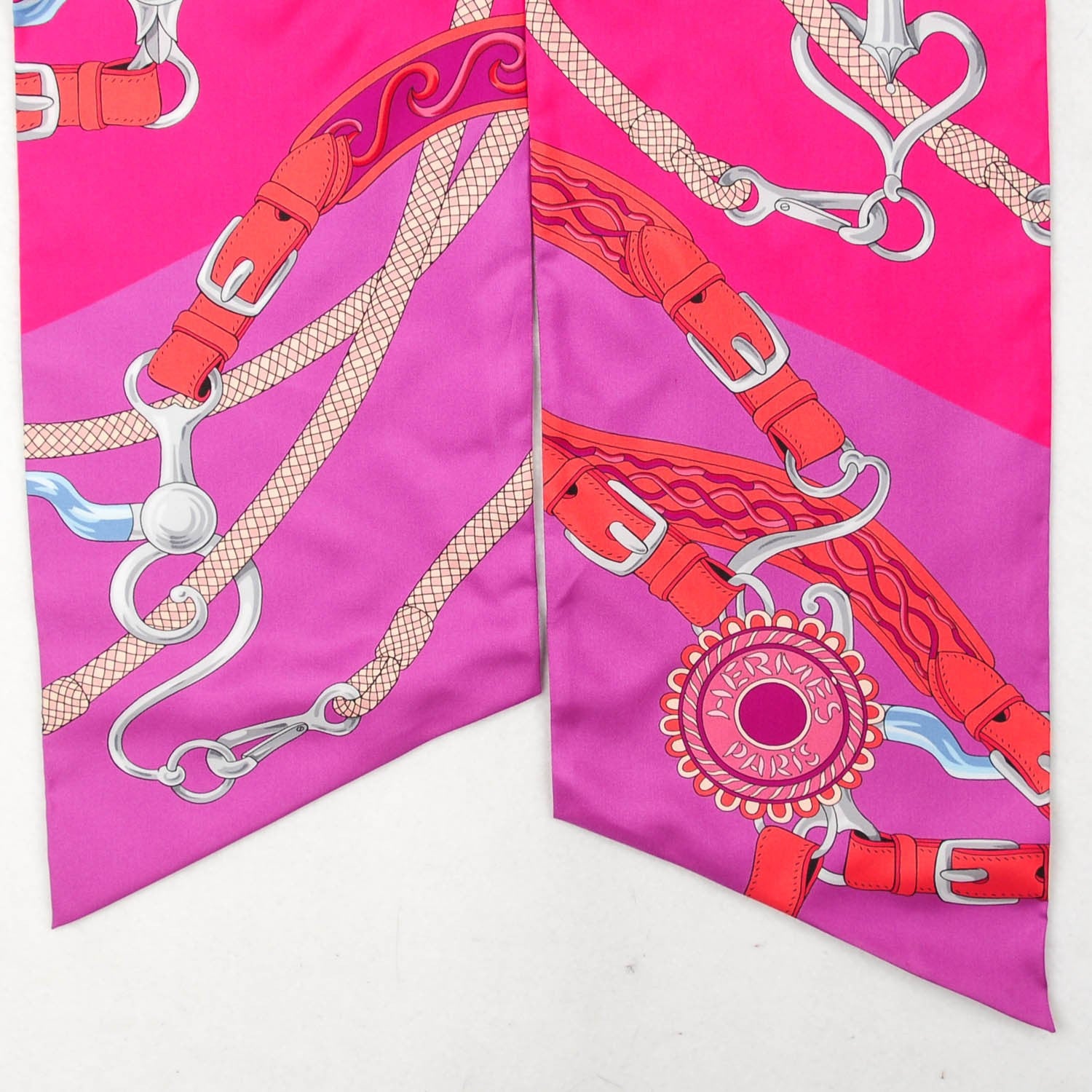 Hermes Silk Festival des Amazones Maxi Twilly Fuchsia Rose Indien Corail 5 of 5