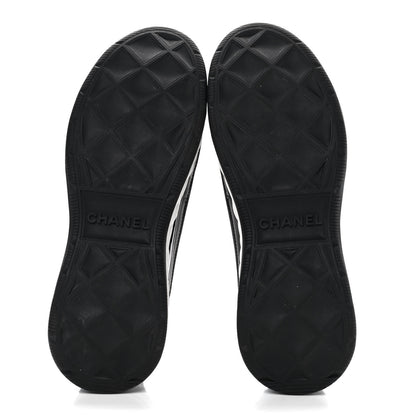 Chanel Velvet Calfskin Mixed Fibers CC Sneakers 40 Black 6 of 10